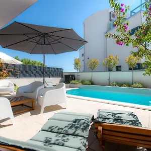 Beachfront Taris With Seaview Villa Privlaka (Zadar)